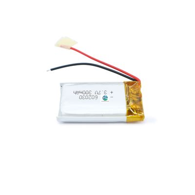 Η μπαταρία με υψηλό ρυθμό εκφόρτισης 3.7V 300mah 602030 μπαταρία ιόντων λιθίου επαναφορτιζόμενη υψηλής χωρητικότητας μπαταρία LiPo